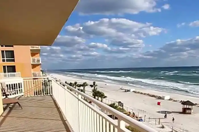 Splash Beach Resort & Water Park Condo Rentals Panama City Beach Florida